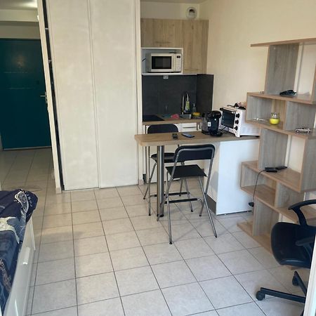 Studio Avec Place De Parking A La Timone Marseille Kültér fotó